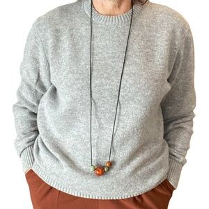 80% lambswool 20% nylon basic unisex grey crew neck sweater by Aspen EUC size L